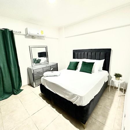 Residencial Ana Maria Hotel Santo Domingo Exterior photo